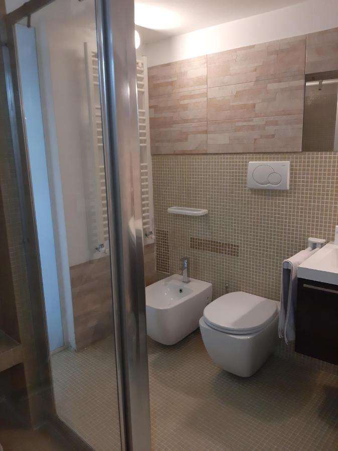 Appartamento Loft Giulia Bari Esterno foto